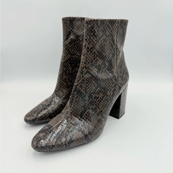 ZARA‎ ANIMAL EMBOSSED WIDE HEELED ANKLE BOOTS 37/6.5 - Picture 1 of 8